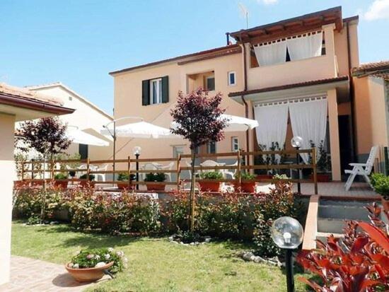 Bed and Breakfast Il Giardino Riotorto Exteriér fotografie